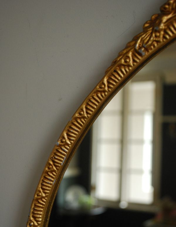 アンティーク カッティングミラー アンティーク雑貨 お花の装飾がエレガントなアンティークミラー(ゴールド)。ゴールド色のフレーム。(k-1204-z)