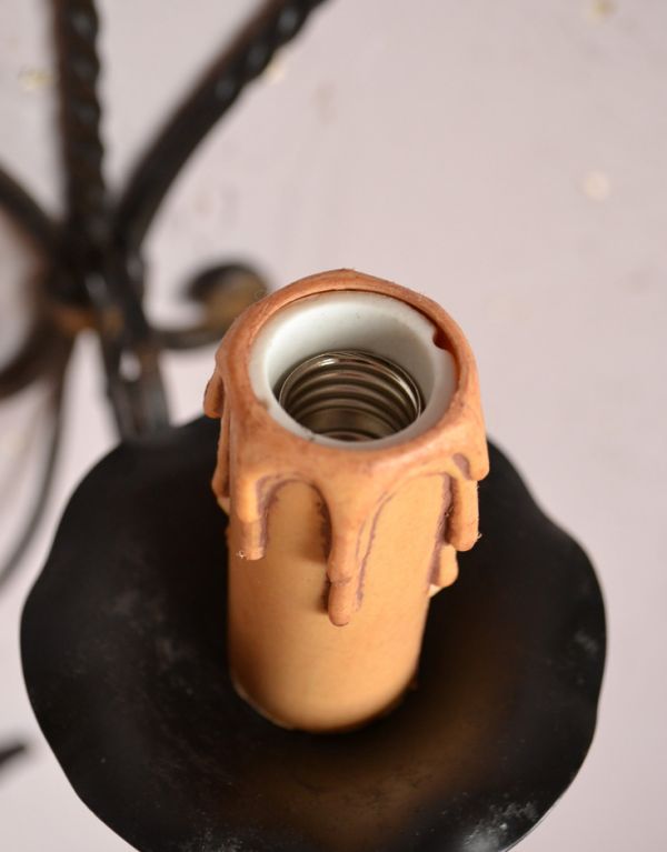 壁付けブラケット 照明・ライティング フランス輸入のアンティーク照明、アイアン製の可愛いウォールブラケット。しっかりオーバーホウルをしたので、ご安心下さい。(k-1301-z)