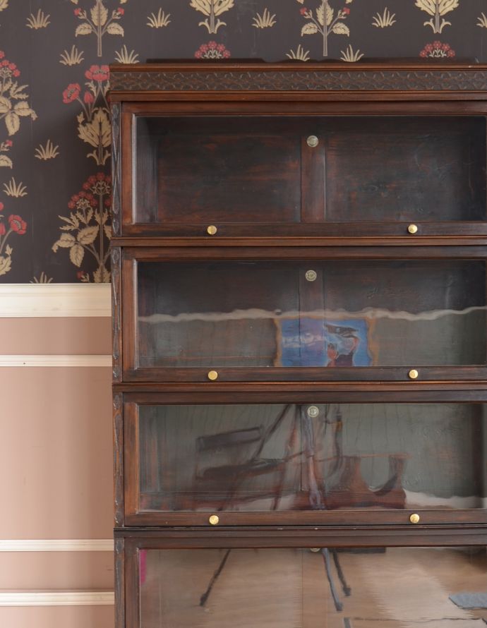 アンティークのキャビネット アンティーク家具 重ねて積み上げるスタッキングブックケース、英国アンティークのキャビネット。貴重な当時のアンティークガラスです。(k-1337-f)