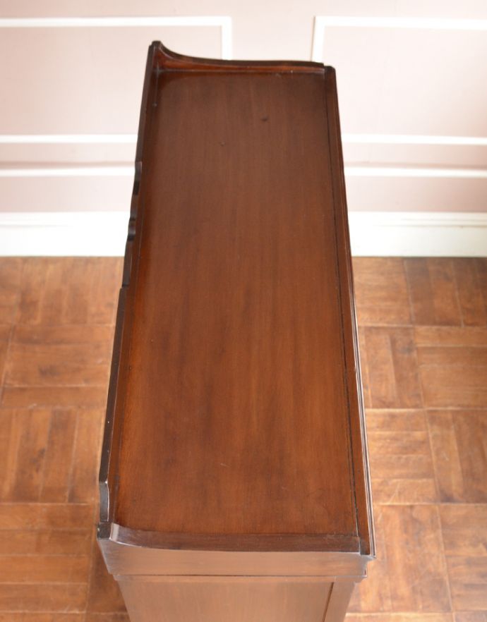 アンティークのキャビネット アンティーク家具 重ねて積み上げるスタッキングブックケース、英国アンティークのキャビネット。天板の塗装もキレイに仕上げました。(k-1337-f)