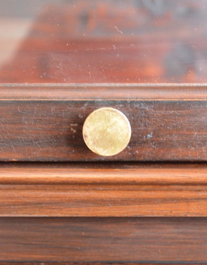 アンティークのキャビネット アンティーク家具 重ねて積み上げるスタッキングブックケース、英国アンティークのキャビネット。ガラス戸は真ん丸な取っ手が付いています。(k-1337-f)