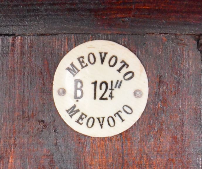 アンティークのキャビネット アンティーク家具 重ねて積み上げるスタッキングブックケース、英国アンティークのキャビネット。家具メーカーと思われるロゴの入ったタグが付いています。(k-1337-f)