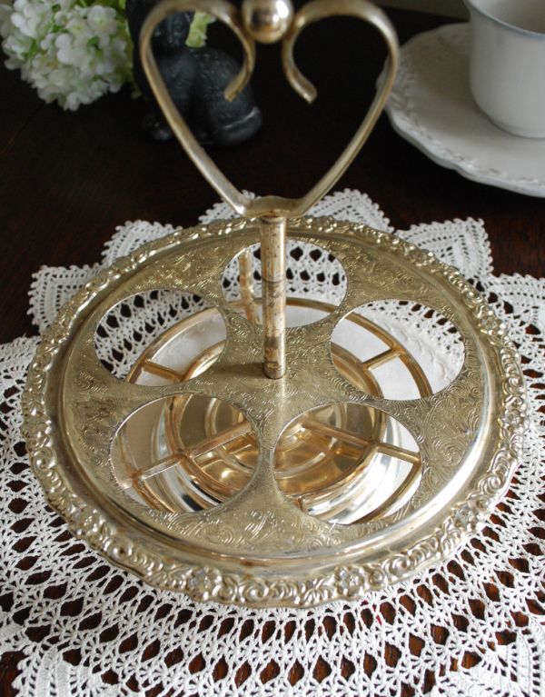 イギリス製アンティーク　調味料入れ　シルバープレート 英国アンティークのシルバープレート、調味料入れ(k-1382-z