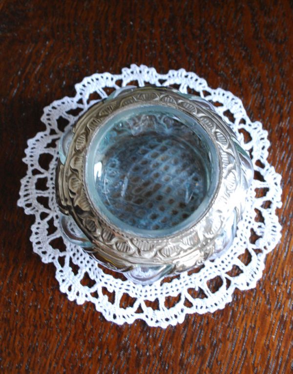 イギリスのアンティーク雑貨、シルバーの小物入れ(k-1386-z