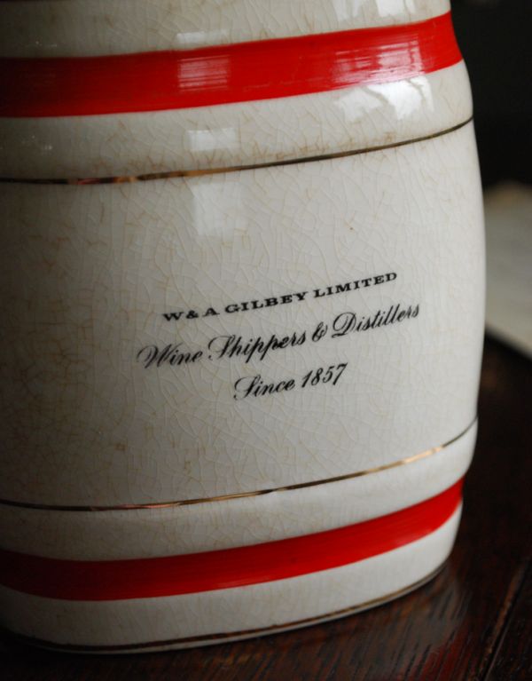 アンティーク雑貨　イギリスで見つけたアンティーク雑貨、リカーディスペンサー(SCOTCH)。後ろはこんなデザインです。(k-1417-z)