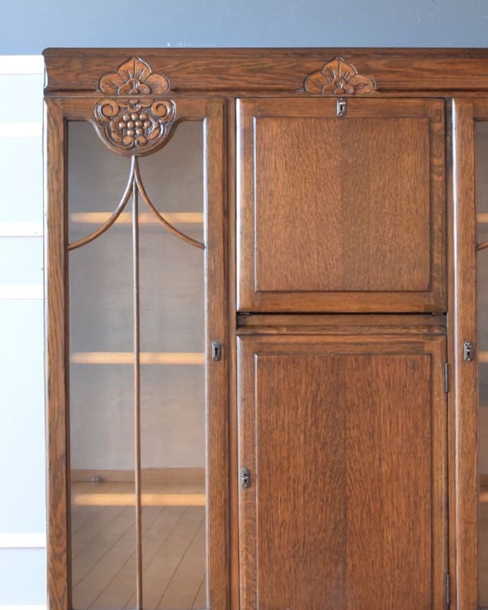 ビューロー　アンティーク家具　本棚とビューローがセットになったサイドバイサイド、英国のアンティーク家具。多機能なので、忙しい日々を助けてくれます。(k-1426-f)