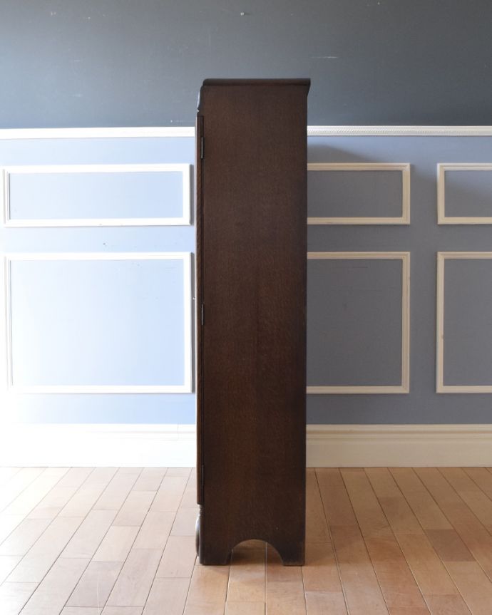 ビューロー　アンティーク家具　本棚とビューローがセットになったサイドバイサイド、英国のアンティーク家具。サイドもしっかり作られています。(k-1426-f)