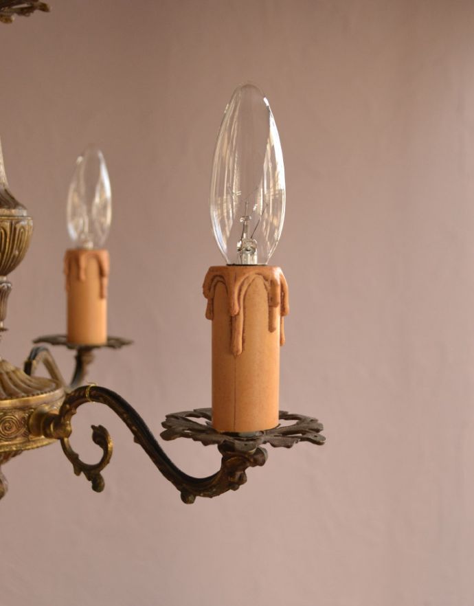 英国の真鍮製照明、クラシカルなアンティークシャンデリア（3灯）(k