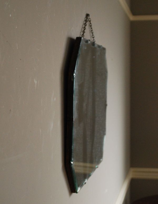 アンティーク雑貨　英国アンティーク雑貨、きらきら輝くカッティングミラー。アンティークのミラーは重みがあります。(k-1450-z)