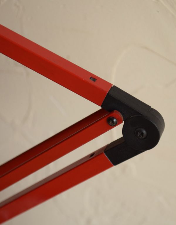 スタンドライト 照明・ライティング 北欧テイストのお洒落なアンティーク照明、スマートなアングルポイズ(APEX90)(B22丸球付)。角度調整の金具もスムーズに動きます。(k-1455-z)