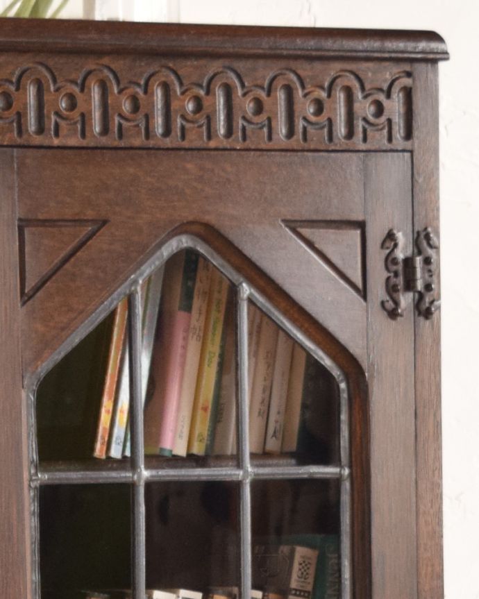 ビューロー アンティーク家具 アンティークの英国家具、本棚とデスクが付いたお洒落なサイドバイサイド。ガラスもアンティークならでは。(k-1462-f)