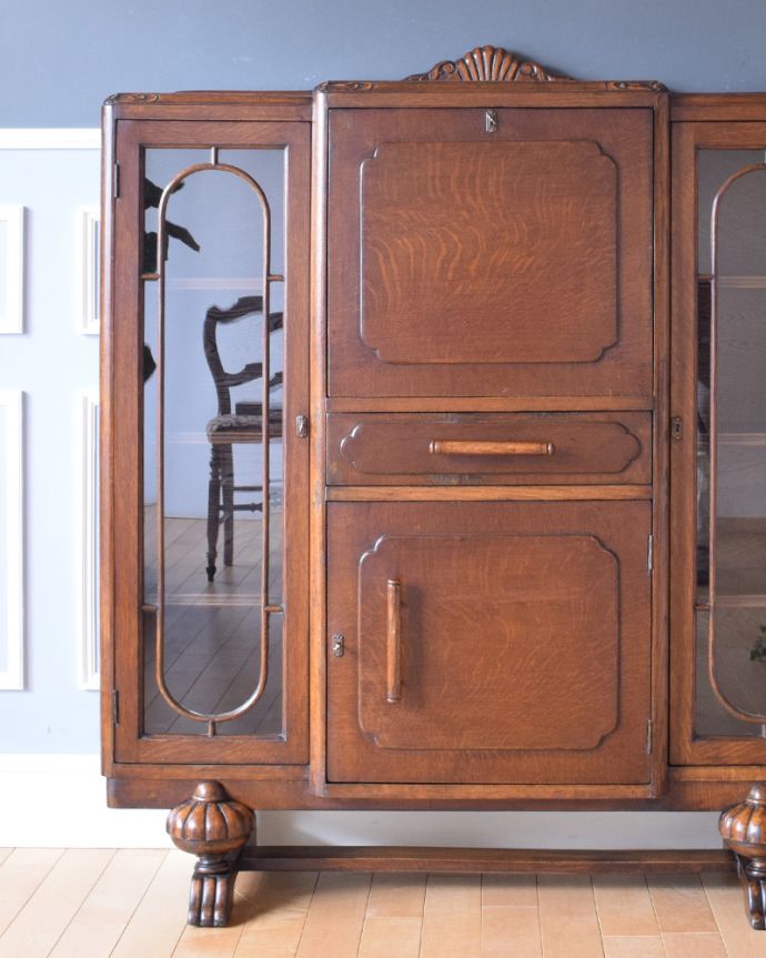 ビューロー　アンティーク家具　英国輸入のアンティーク家具、机と本棚が一つになったサイドバイサイド。多機能なので、忙しい日々を助けてくれます。(k-1503-f)