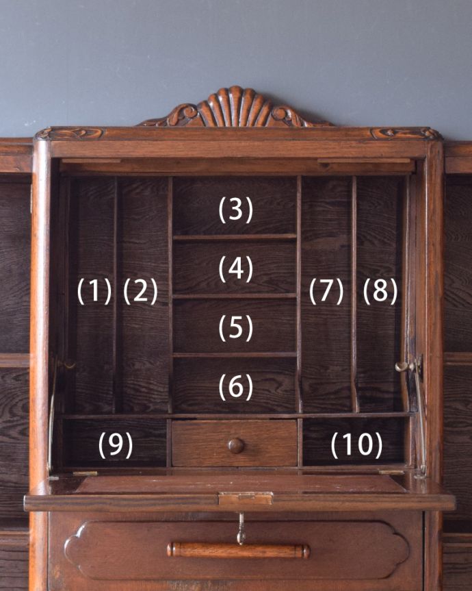 ビューロー　アンティーク家具　英国輸入のアンティーク家具、机と本棚が一つになったサイドバイサイド。ビューローの中にも収納スペースが。(k-1503-f)