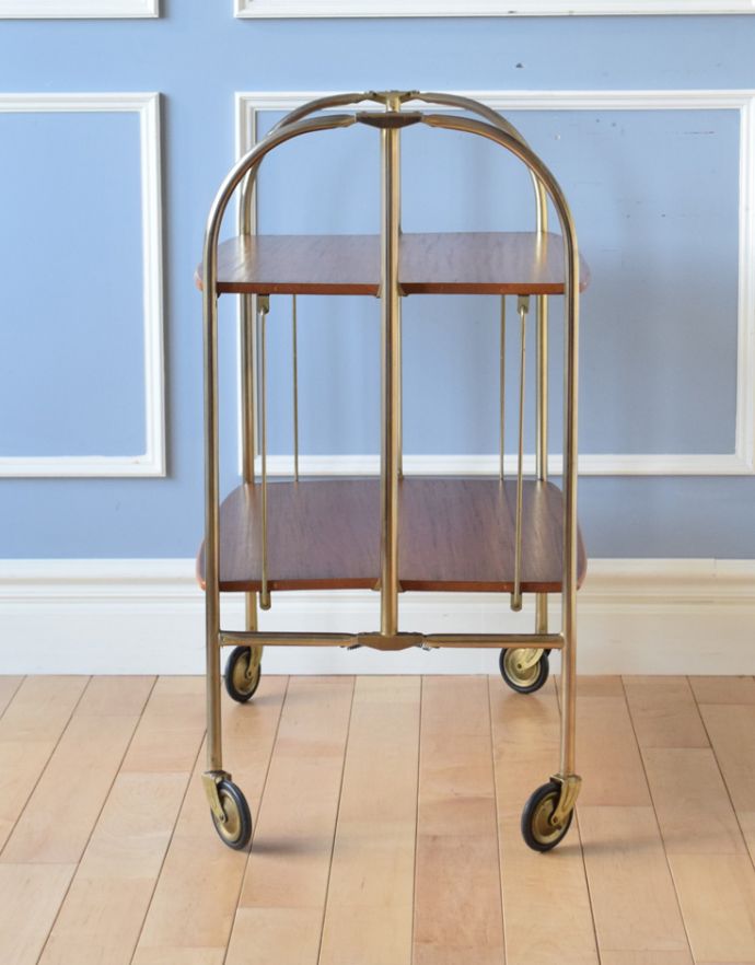 オープンシェルフ・オープンラック　アンティーク家具　サイズが変えられる機能的な家具、シンプルなヴィンテージワゴン（トロリー）。もちろん常に広げたままの状態でもお使い頂けます。(k-1529-f)