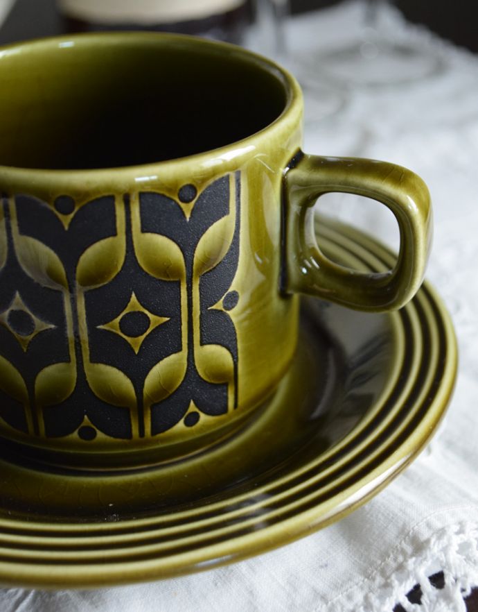 Hornsea（ホーンジー）　アンティーク雑貨　イギリスのアンティーク食器、ホーンジー社のカップ＆ソーサー（レイクランドグリーン）。カップとソーサーのセットで入荷できました。(k-1557-z)