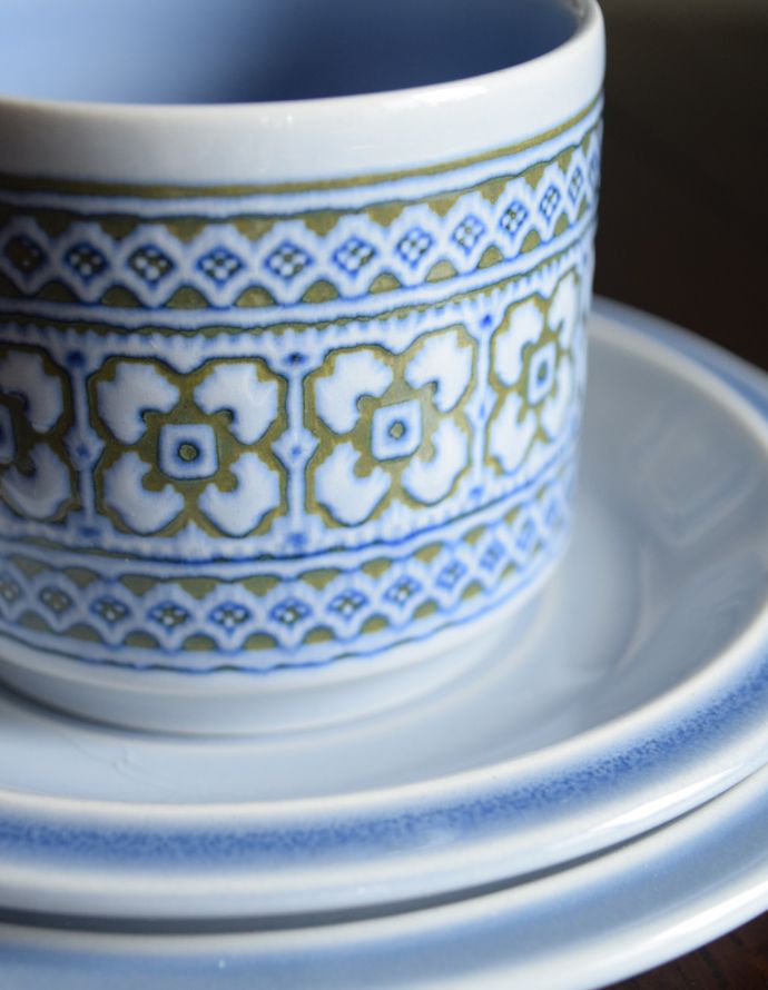 イギリスのヴィンテージ食器、ホーンジー社のカップ＆ソーサー