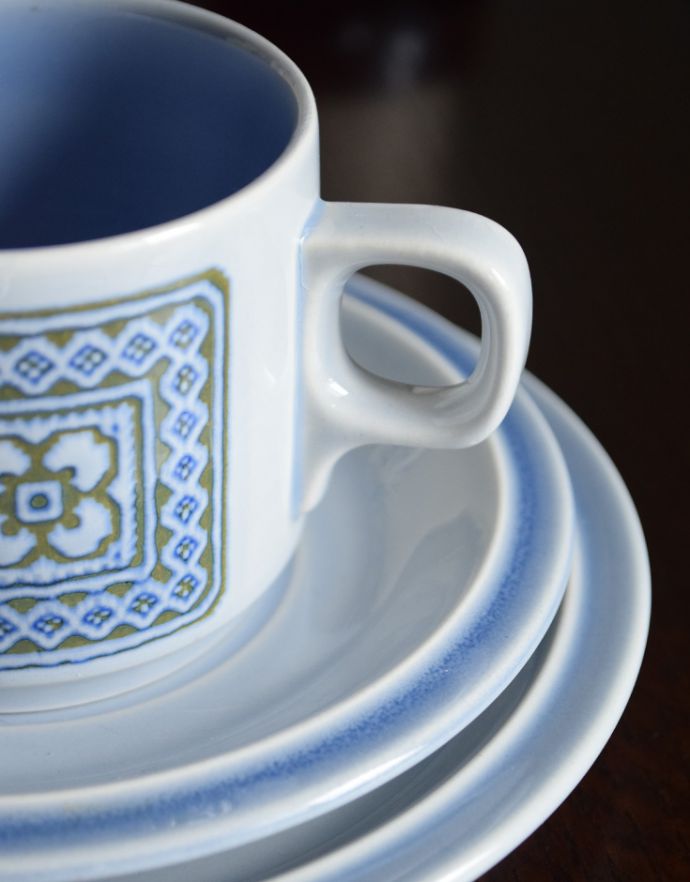 イギリスのヴィンテージ食器、ホーンジー社のカップ＆ソーサー
