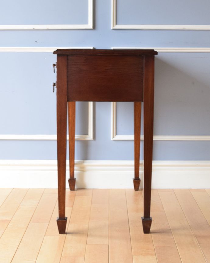 アンティークのチェスト　アンティーク家具　スタッフも驚いた！ゴージャスなカトラリーチェスト、アンティークの英国家具。サイドから見ても絵になります。(k-1647-f)