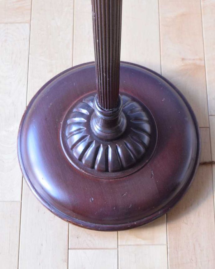 スタンドライト　照明・ライティング　お花柄×フリンジが華やかな布シェードのアンティークフロアランプ。スタンドは、木製です。(k-1766-f)