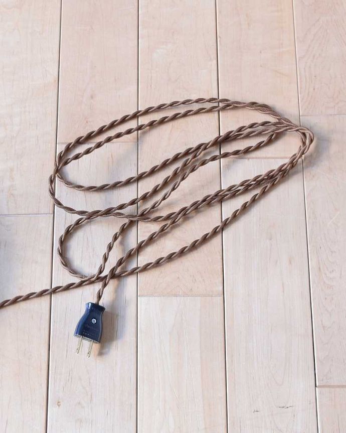 スタンドライト　照明・ライティング　お花柄×フリンジが華やかな布シェードのアンティークフロアランプ。コードもインテリアの雰囲気を壊さないブラウンです。(k-1766-f)