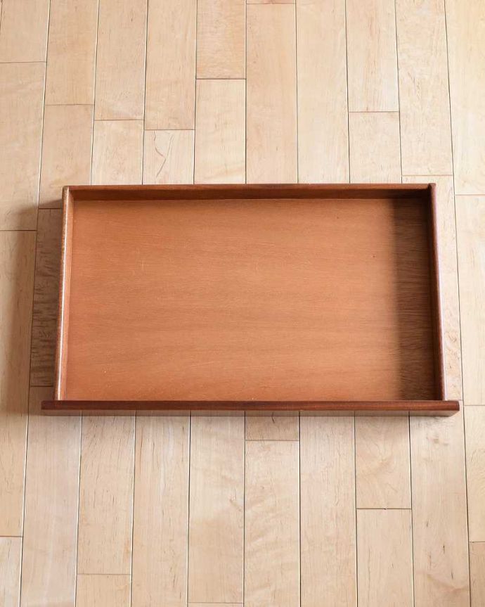 アンティークのデスク・書斎机　アンティーク家具　ホームオフィス社のデスクキャビネット、多機能なイギリスのヴィンテージ家具。デスクの下には引き出しが１杯付いています。(k-1795-f)