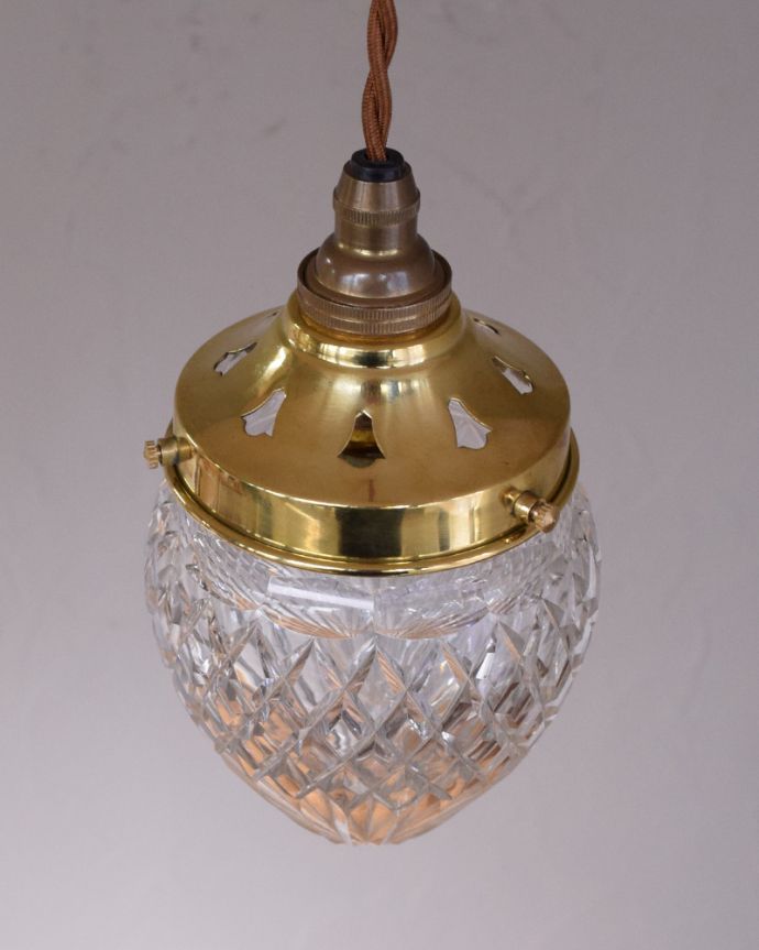 ペンダントライト 照明・ライティング お花のツボミのようなシルエットアンティークペンダントライト(コード・シャンデリア電球・ギャラリーD付き)。上から見るとこんな感じです。(k-1901-z)