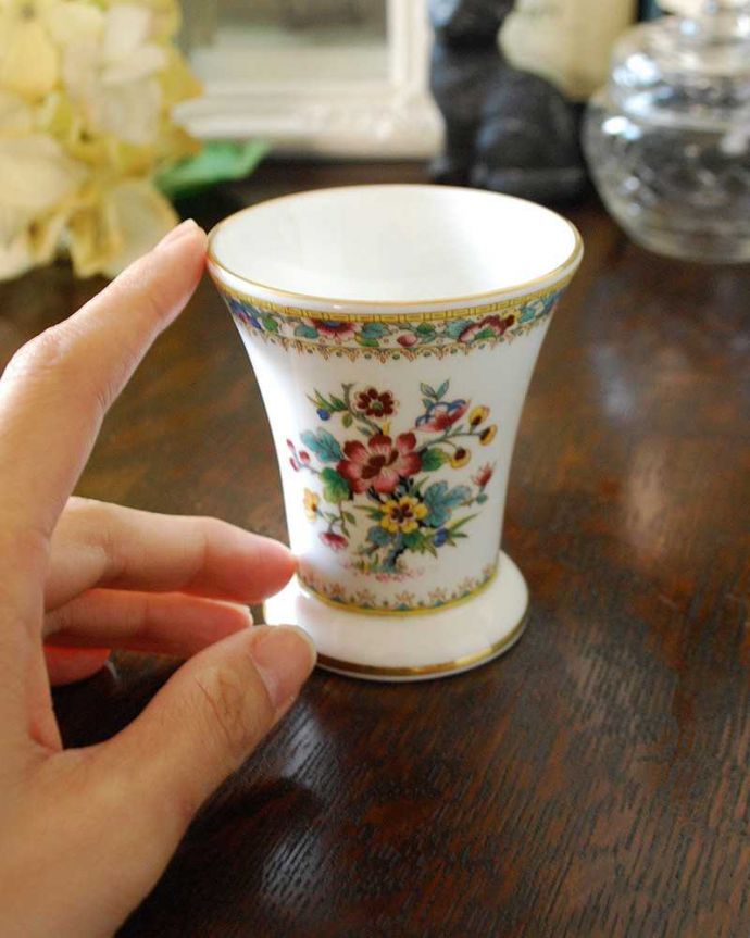 COALPORT（コールポート）のアンティークフラワーベース、MING ROSE