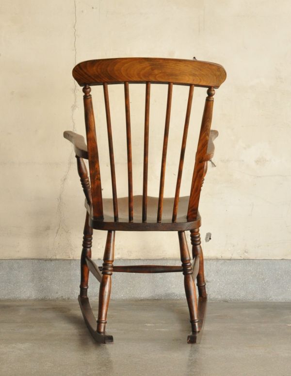K*J様 アンティーク　椅子　古道具 ゆらゆら揺れる英国アンティークの椅子、木製のロッキングチェア(k