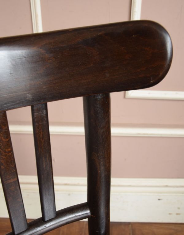 ヨーロッパのカフェで使われていたアンティークチェア、ベントウッド