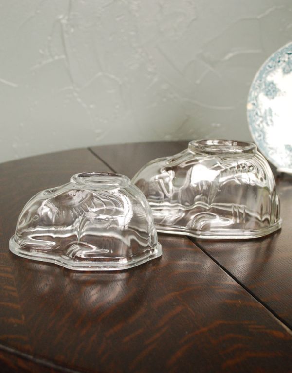 アンティークガラスのキッチン雑貨 ウサギのゼリーモールド（大）(m