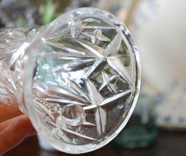 オブジェ、ベル アンティーク雑貨 きらきら輝くガラスのディナーベル、アンティークプレスドグラス。澄んだ音色が楽しめます。(m-1204-z)