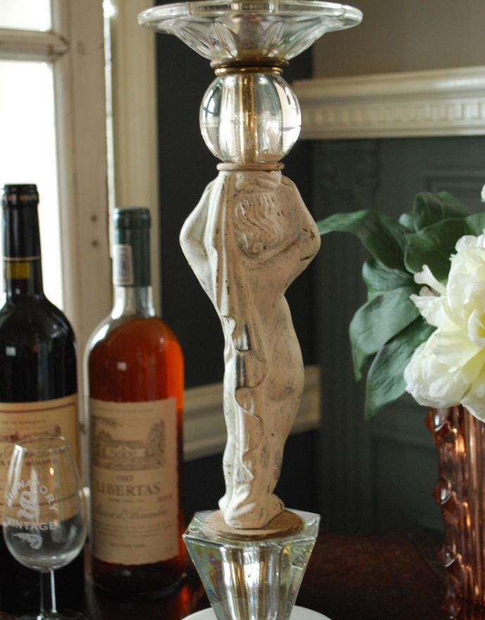 スタンドライト 照明・ライティング フランスのアンティーク照明、リボン付きシェードのテーブルランプ。アンティークは新品ではないので、経年変化によるキズはありますが、専門の職人によって目立たないようにキレイにお直しをしています。(m-1254-z)