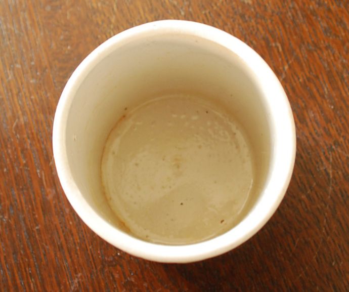 ジャムポット アンティーク雑貨 アンティークの陶器ジャー ジャムポット「PLUM」。上から見るとこんな感じ。(m-1359-z)