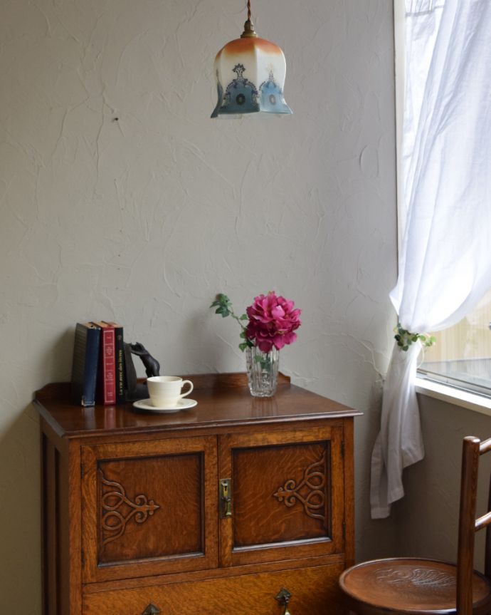 ペンダントライト　照明・ライティング　イギリス輸入のアンティークランプ（コード・シャンデリア電球・ギャラリーなし）。あたたかい光がお部屋を包み込みます。(m-1791-z)