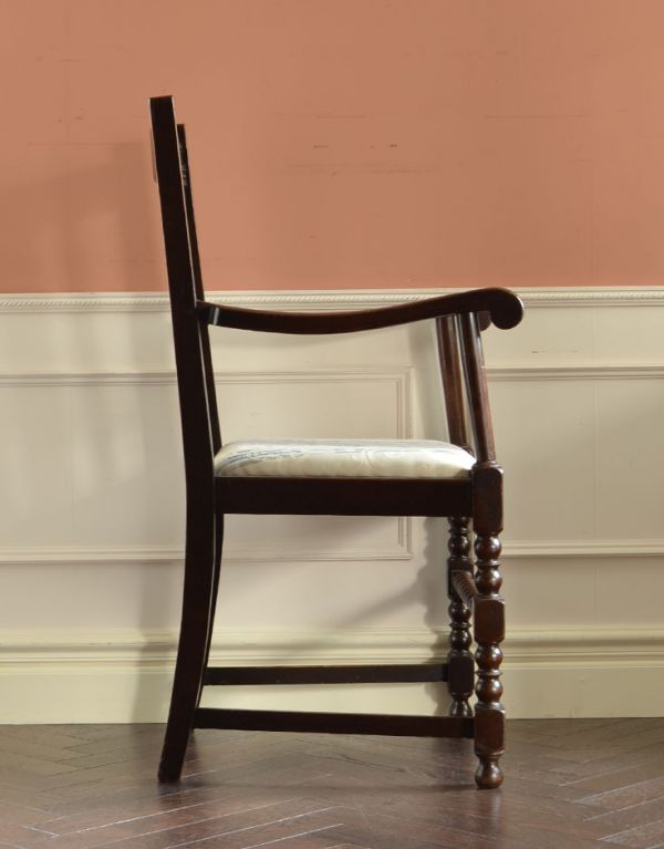 アンティークのダイニングチェア、高級感のあるアームチェア(m-347-c