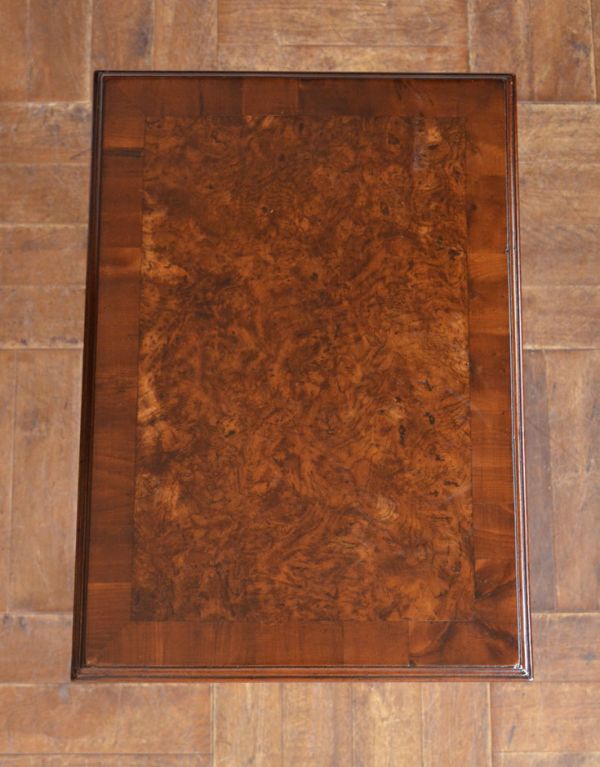 ロイドテーブル アンティーク家具 イギリスのアンティーク家具、便利なオケージョナルテーブル(花台)。天板です。(m-455-f)