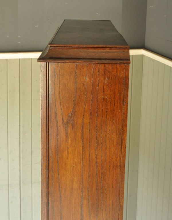 ビューロー　アンティーク家具　ステンドグラスのアンティーク家具、英国のブックビューロー（本棚とデスク）。天板です。(m-459-f)