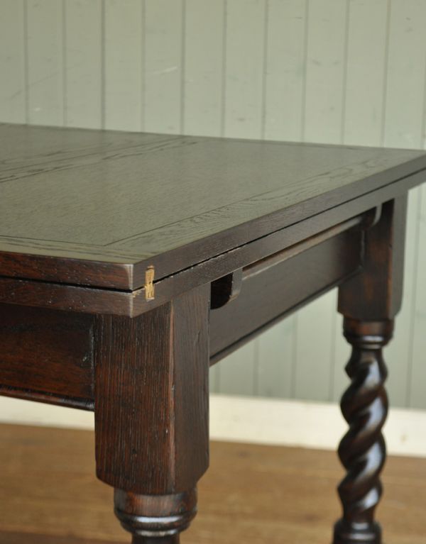 ロイドテーブル　アンティーク家具　イギリスのアンティーク家具、ツイスト脚のドローリーフテーブル（ダイニングテーブル）。メンテナンスをしてありますので、つなぎ目も美しいです。(m-460-f)