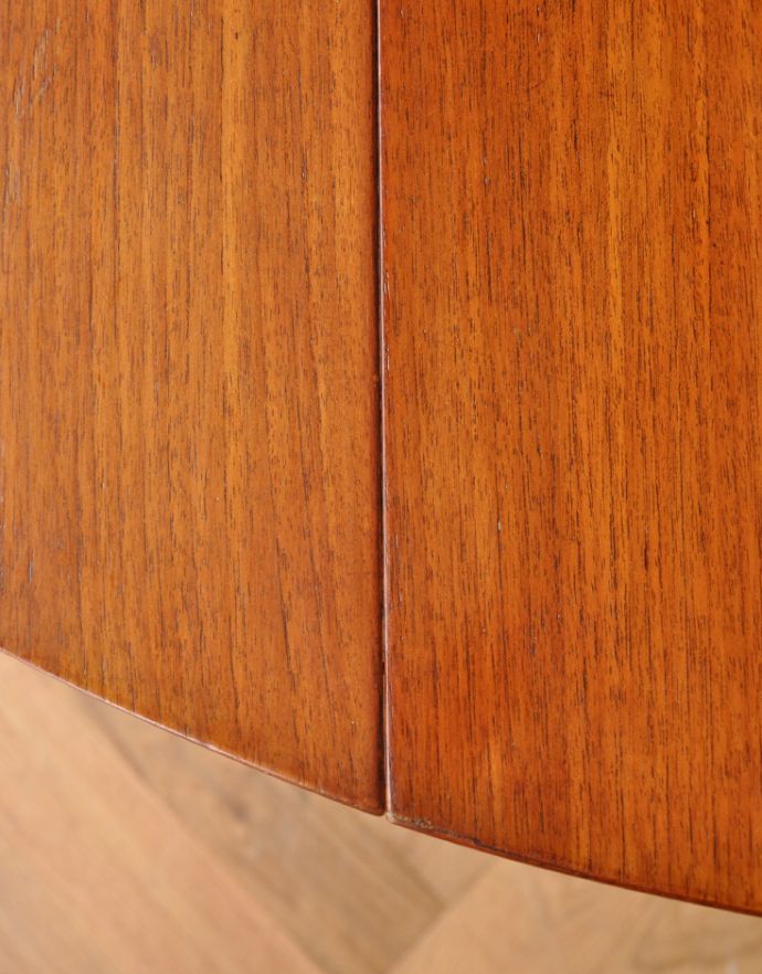 ロイドテーブル アンティーク家具 チーク材のG-planのドロップリーフテーブル、カッコいい北欧テイストのダイニング家具(伸張式)。メンテナンスをしてありますので、つなぎ目も美しいです。(m-541-f)