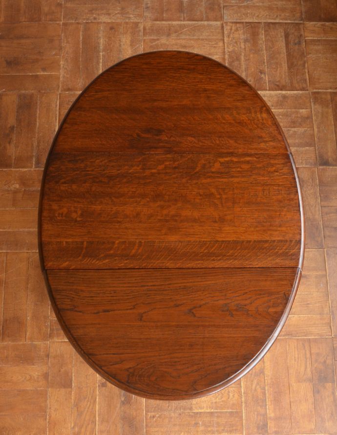 ロイドテーブル　アンティーク家具　英国らしいアンティーク家具、スモールサイズの伸張式のゲートレッグテーブル。天板です。(m-546-f)