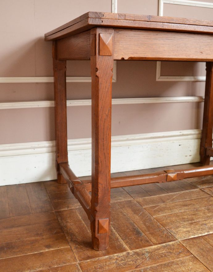 アンティークのテーブル　アンティーク家具　フランスアンティーク家具、伸張式のダイニングテーブル（ベイキングテーブル）。キチンとお直ししました。(m-554-f)