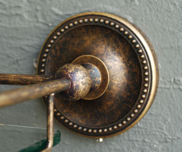 棚受け(シェルフ) 住宅用パーツ 真鍮×ガラスシェルフ(アンティーク色)。ぷくぷくっとした模様もポイントです。(n12-113)