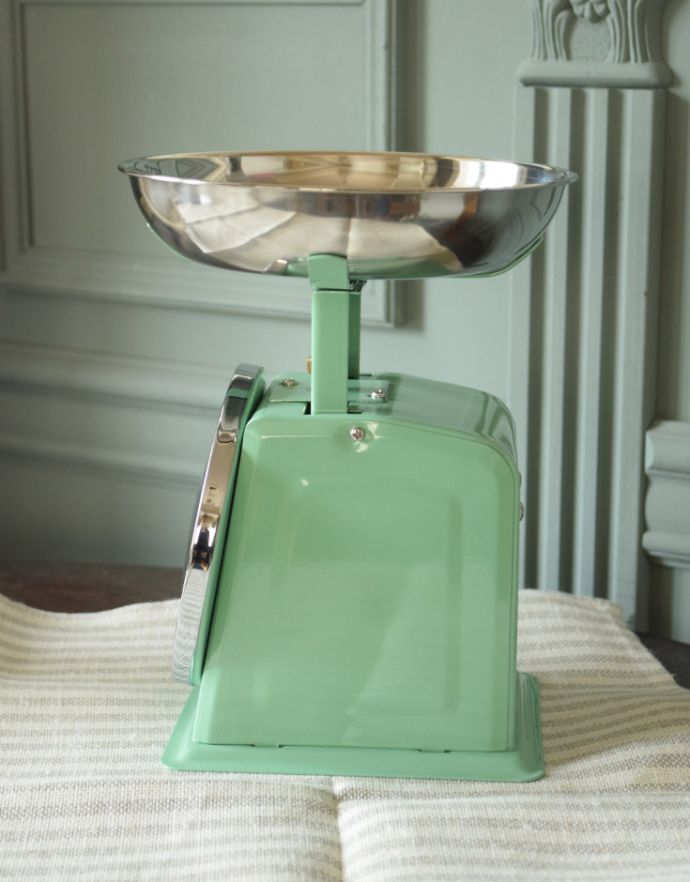 キッチン雑貨 インテリア雑貨 キッチンスケール(MINT GREEN・1kg)。横から見るとこんな感じです。(n4-074)