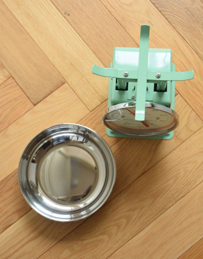 キッチン雑貨 インテリア雑貨 キッチンスケール(MINT GREEN・1kg)。上から見るとこんな感じです。(n4-074)