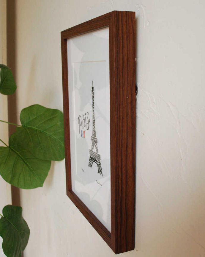 リビング雑貨 インテリア雑貨 アートフレーム エッフェル塔(フランス)。気軽に壁に取り付けて見てください。(n7-111)