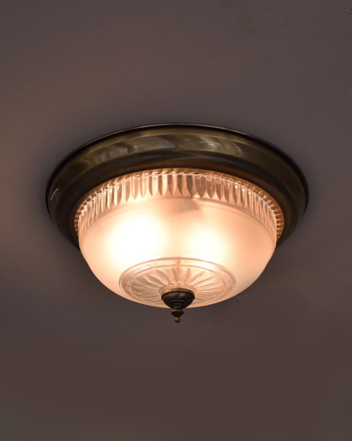 ペンダントライト　照明・ライティング　クラシックスタイルが美しいアンティーク調シーリングランプ（電球なし）。在庫が足りない場合でも、お時間を頂ければご準備出来ますので、ご希望の方はご注文の際、備考欄にご希望の数を書いてください。(pl-168)