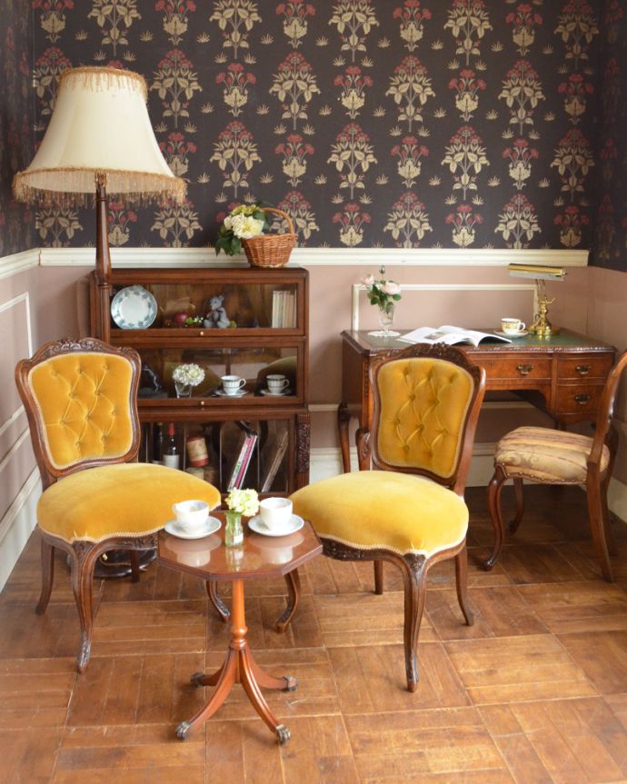 サロンチェア　アンティーク チェア　華やかなイエローのサロンチェア、美しいアンティークの椅子。。(q-175-c)