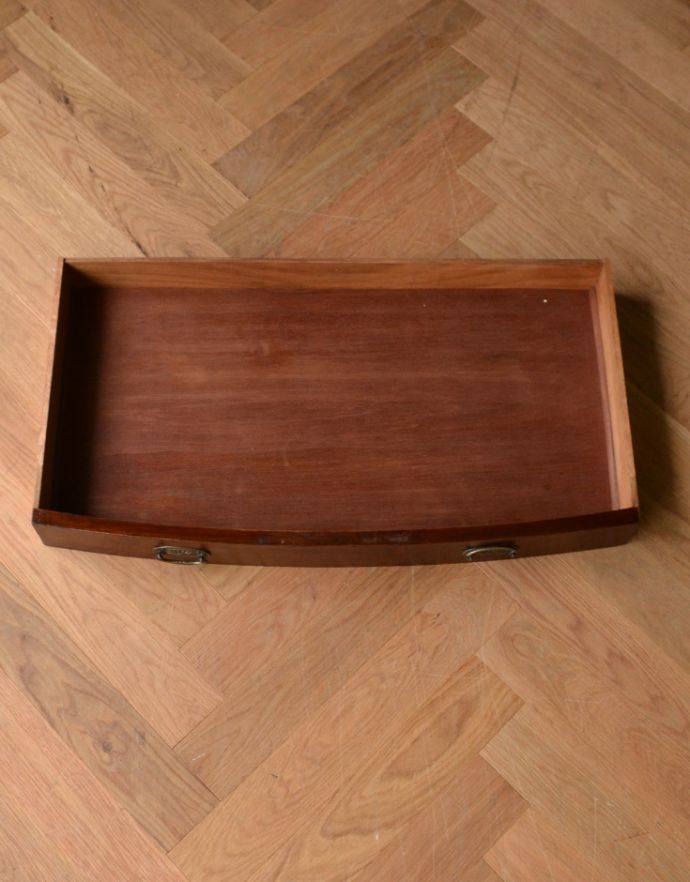 サイドボード　アンティーク家具　英国の素敵なアンティーク家具、大理石天板のウォッシュスタンド。引き出しは１杯。(q-381-f-1)