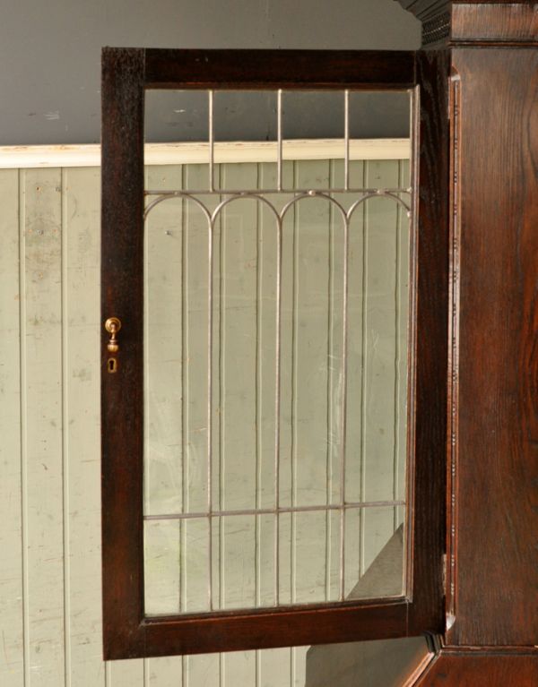 サイドバイサイド　アンティーク家具　英国のアンティーク収納家具、オシャレなビューローブックケース。ガラスももちろん当時のもの。(q-415-f)