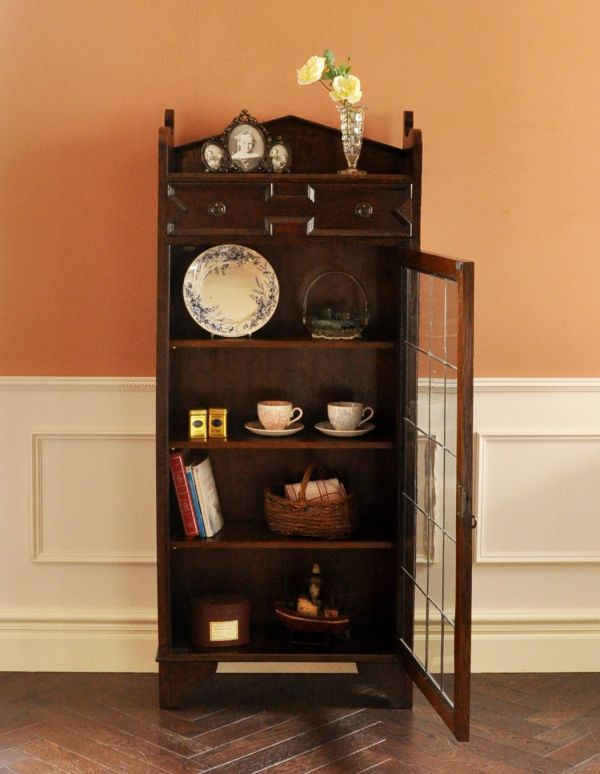 アンティークのキャビネット　アンティーク家具　英国スタイルのカッコいいアンティーク家具、木製ブックケース。中もキチンとメンテナンスしました。(q-426-f)